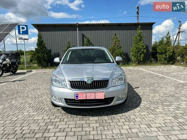 Серый Шкода Октавия, объемом двигателя 1.8 л и пробегом 201 тыс. км за 6500 $, фото 1 на Automoto.ua