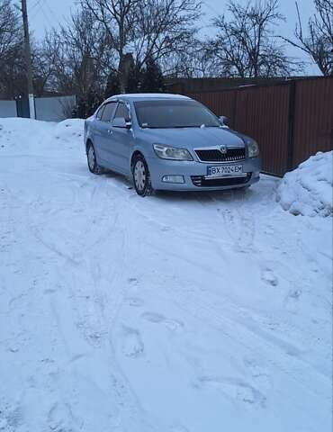 Серый Шкода Октавия, объемом двигателя 1.6 л и пробегом 210 тыс. км за 6500 $, фото 1 на Automoto.ua