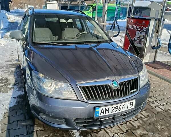 Серый Шкода Октавия, объемом двигателя 1.6 л и пробегом 275 тыс. км за 6500 $, фото 1 на Automoto.ua