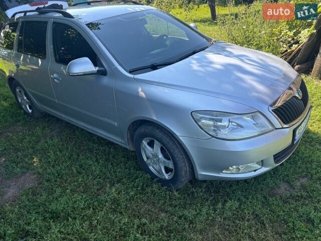 Сірий Шкода Октавія, об'ємом двигуна 1.8 л та пробігом 291 тис. км за 6800 $, фото 1 на Automoto.ua