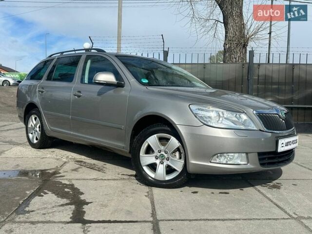 Сірий Шкода Октавія, об'ємом двигуна 1.8 л та пробігом 223 тис. км за 7990 $, фото 1 на Automoto.ua