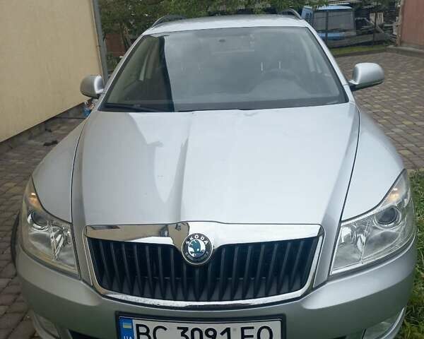 Шкода Октавия 2011 в Львове на Automoto.ua Серый Шкода Октавия, объемом двигателя 1.8 л и пробегом 140 тыс. км за 8500 $, фото 1 на Automoto.ua