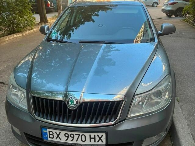 Серый Шкода Октавия, объемом двигателя 1.6 л и пробегом 282 тыс. км за 8200 $, фото 1 на Automoto.ua