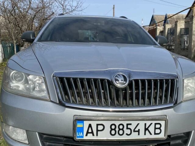 Серый Шкода Октавия, объемом двигателя 1.6 л и пробегом 270 тыс. км за 8200 $, фото 1 на Automoto.ua