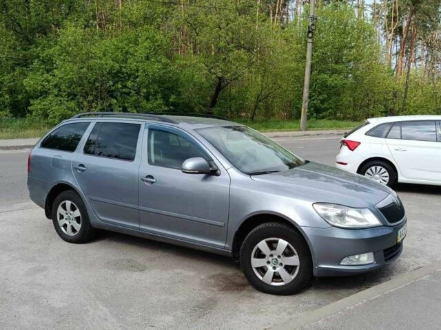 Серый Шкода Октавия, объемом двигателя 1.8 л и пробегом 362 тыс. км за 6900 $, фото 1 на Automoto.ua