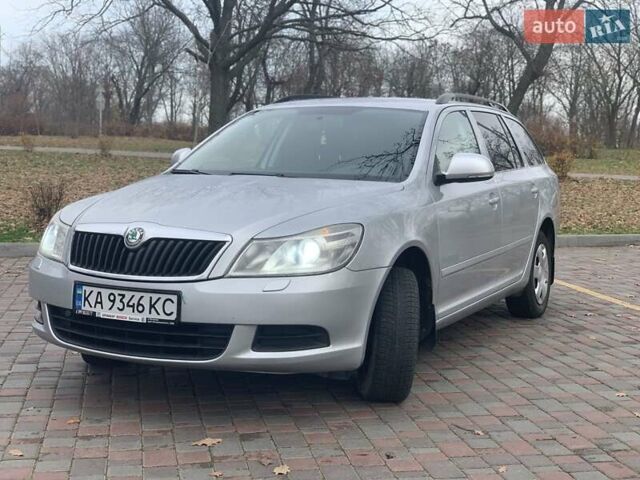 Сірий Шкода Октавія, об'ємом двигуна 1.6 л та пробігом 288 тис. км за 8500 $, фото 1 на Automoto.ua