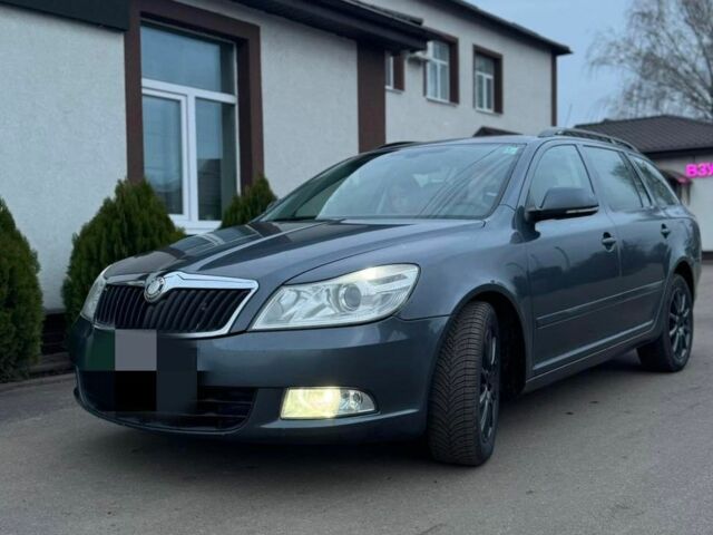 Серый Шкода Октавия, объемом двигателя 1.6 л и пробегом 330 тыс. км за 6800 $, фото 1 на Automoto.ua