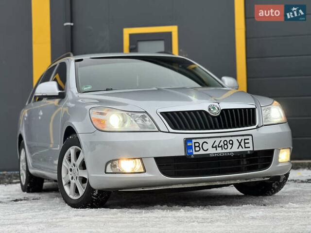 Сірий Шкода Октавія, об'ємом двигуна 1.6 л та пробігом 283 тис. км за 7490 $, фото 1 на Automoto.ua