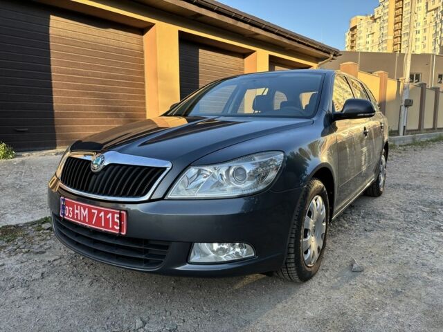 Сірий Шкода Октавія, об'ємом двигуна 1.4 л та пробігом 128 тис. км за 7000 $, фото 1 на Automoto.ua