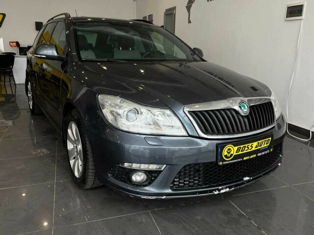 Серый Шкода Октавия, объемом двигателя 2 л и пробегом 263 тыс. км за 9000 $, фото 1 на Automoto.ua