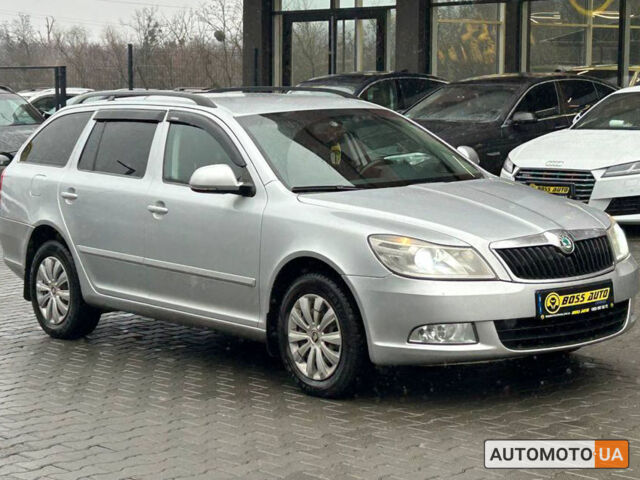 Серый Шкода Октавия, объемом двигателя 1.6 л и пробегом 283 тыс. км за 9600 $, фото 1 на Automoto.ua