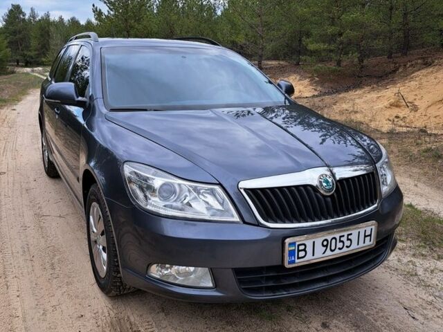 Серый Шкода Октавия, объемом двигателя 1.8 л и пробегом 277 тыс. км за 7250 $, фото 1 на Automoto.ua
