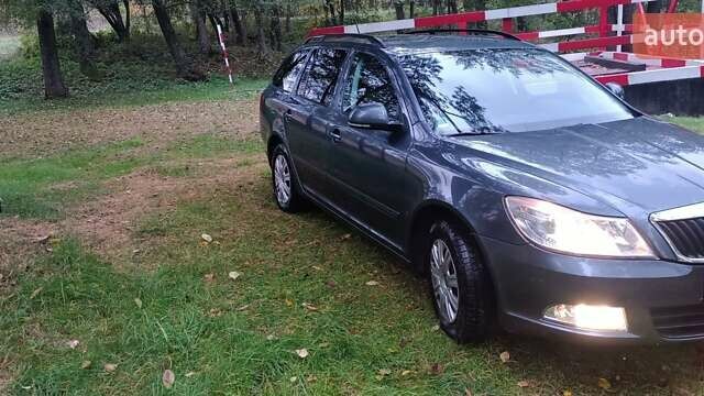Сірий Шкода Октавія, об'ємом двигуна 1.4 л та пробігом 227 тис. км за 7800 $, фото 1 на Automoto.ua