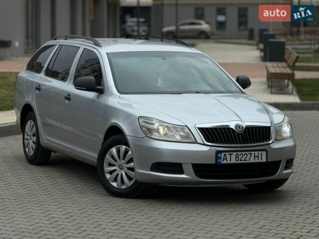 Серый Шкода Октавия, объемом двигателя 1.6 л и пробегом 370 тыс. км за 6150 $, фото 1 на Automoto.ua