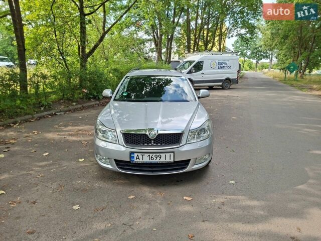 Серый Шкода Октавия, объемом двигателя 1.8 л и пробегом 190 тыс. км за 7900 $, фото 1 на Automoto.ua