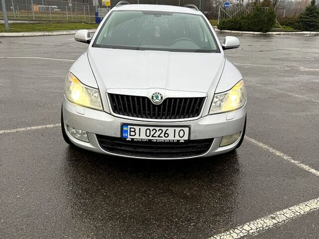 Серый Шкода Октавия, объемом двигателя 1.6 л и пробегом 285 тыс. км за 8200 $, фото 1 на Automoto.ua