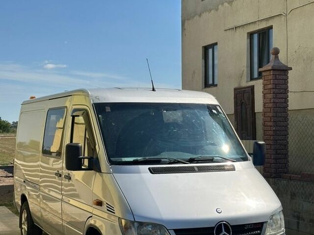 Сірий Шкода Октавія, об'ємом двигуна 1.6 л та пробігом 242 тис. км за 7600 $, фото 1 на Automoto.ua