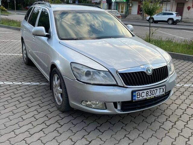 Серый Шкода Октавия, объемом двигателя 1.6 л и пробегом 300 тыс. км за 7300 $, фото 1 на Automoto.ua