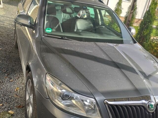 Сірий Шкода Октавія, об'ємом двигуна 1.8 л та пробігом 184 тис. км за 8603 $, фото 1 на Automoto.ua