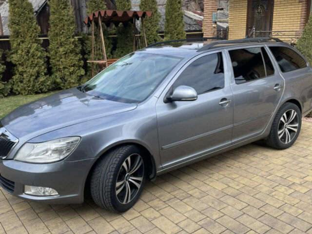 Сірий Шкода Октавія, об'ємом двигуна 1.6 л та пробігом 270 тис. км за 8400 $, фото 1 на Automoto.ua