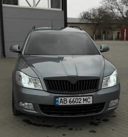 Серый Шкода Октавия, объемом двигателя 1.39 л и пробегом 279 тыс. км за 8000 $, фото 1 на Automoto.ua