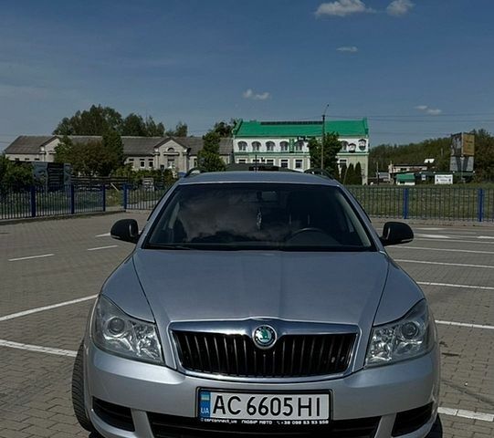 Серый Шкода Октавия, объемом двигателя 1.6 л и пробегом 314 тыс. км за 7000 $, фото 1 на Automoto.ua