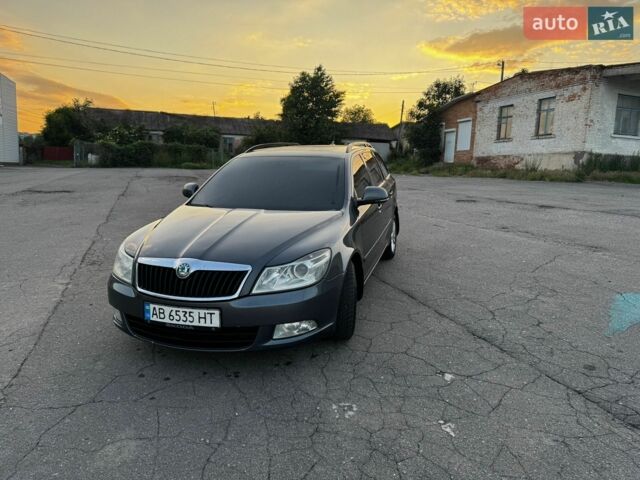 Серый Шкода Октавия, объемом двигателя 1.6 л и пробегом 286 тыс. км за 8500 $, фото 1 на Automoto.ua