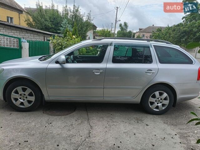 Серый Шкода Октавия, объемом двигателя 1.6 л и пробегом 202 тыс. км за 8700 $, фото 1 на Automoto.ua