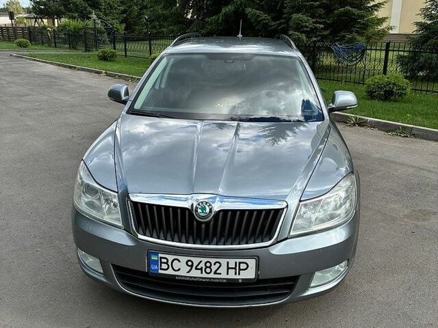 Сірий Шкода Октавія, об'ємом двигуна 1.6 л та пробігом 282 тис. км за 7800 $, фото 1 на Automoto.ua