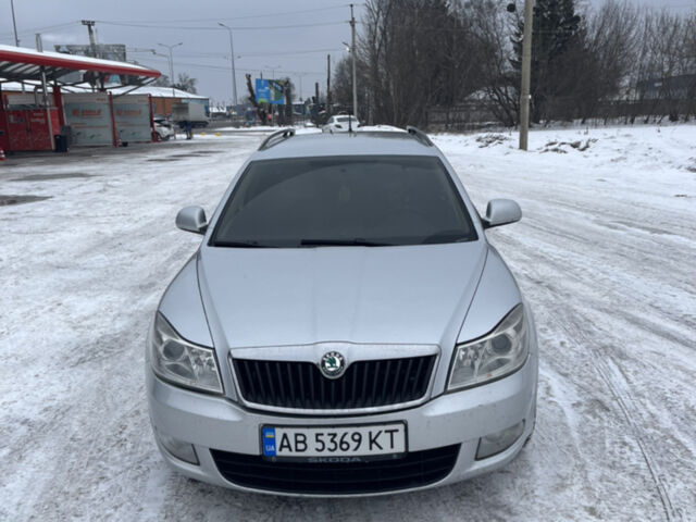 Серый Шкода Октавия, объемом двигателя 2 л и пробегом 312 тыс. км за 8100 $, фото 1 на Automoto.ua