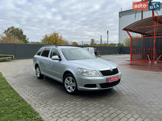 Серый Шкода Октавия, объемом двигателя 1.6 л и пробегом 206 тыс. км за 8300 $, фото 1 на Automoto.ua