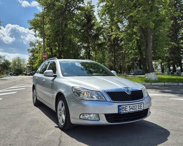 Серый Шкода Октавия, объемом двигателя 1.6 л и пробегом 232 тыс. км за 8600 $, фото 1 на Automoto.ua