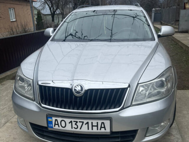 Серый Шкода Октавия, объемом двигателя 1.6 л и пробегом 280 тыс. км за 8200 $, фото 1 на Automoto.ua