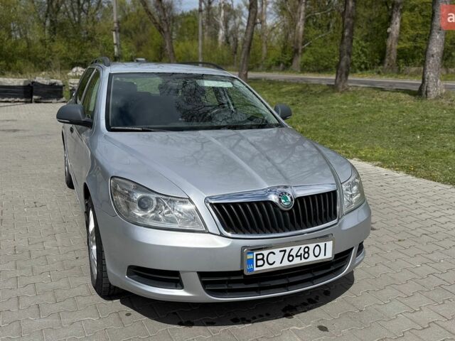 Серый Шкода Октавия, объемом двигателя 1.6 л и пробегом 265 тыс. км за 6300 $, фото 1 на Automoto.ua