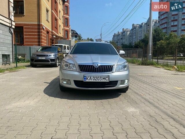 Серый Шкода Октавия, объемом двигателя 1.6 л и пробегом 265 тыс. км за 8000 $, фото 1 на Automoto.ua