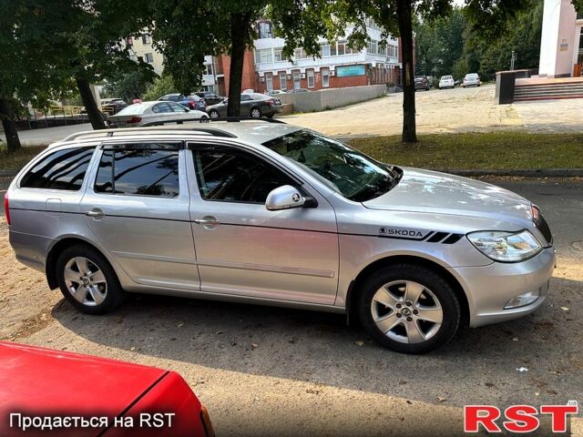 Сірий Шкода Октавія, об'ємом двигуна 1.6 л та пробігом 274 тис. км за 8000 $, фото 1 на Automoto.ua