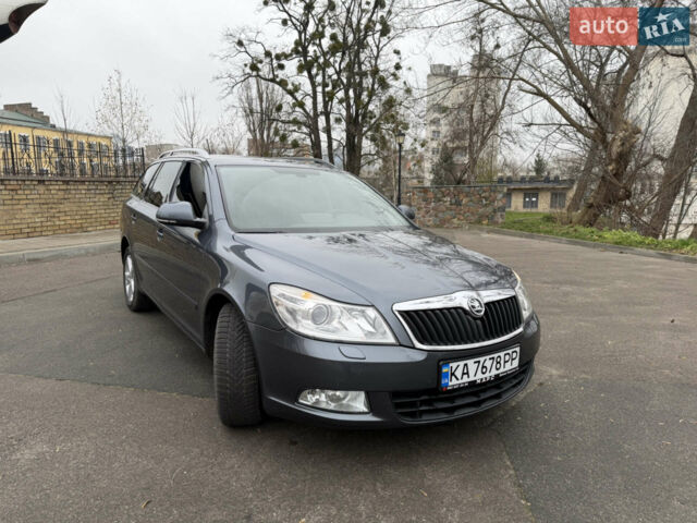Серый Шкода Октавия, объемом двигателя 1.6 л и пробегом 296 тыс. км за 8350 $, фото 1 на Automoto.ua
