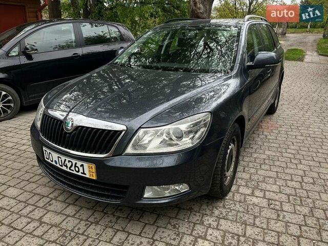 Серый Шкода Октавия, объемом двигателя 1.6 л и пробегом 178 тыс. км за 7900 $, фото 1 на Automoto.ua