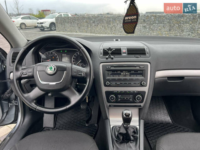 Сірий Шкода Октавія, об'ємом двигуна 1.6 л та пробігом 273 тис. км за 7750 $, фото 1 на Automoto.ua