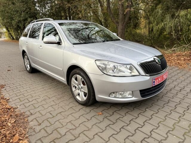 Серый Шкода Октавия, объемом двигателя 1.4 л и пробегом 195 тыс. км за 7600 $, фото 1 на Automoto.ua