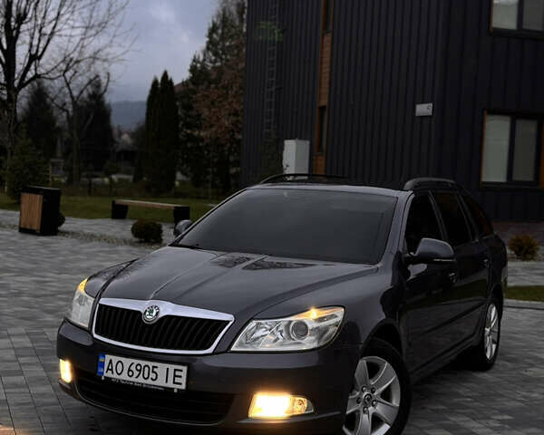 Сірий Шкода Октавія, об'ємом двигуна 1.6 л та пробігом 289 тис. км за 7900 $, фото 1 на Automoto.ua