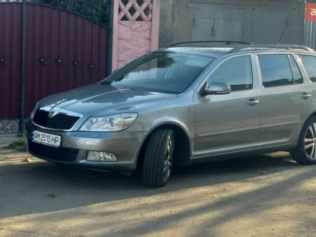 Серый Шкода Октавия, объемом двигателя 1.6 л и пробегом 258 тыс. км за 9577 $, фото 1 на Automoto.ua