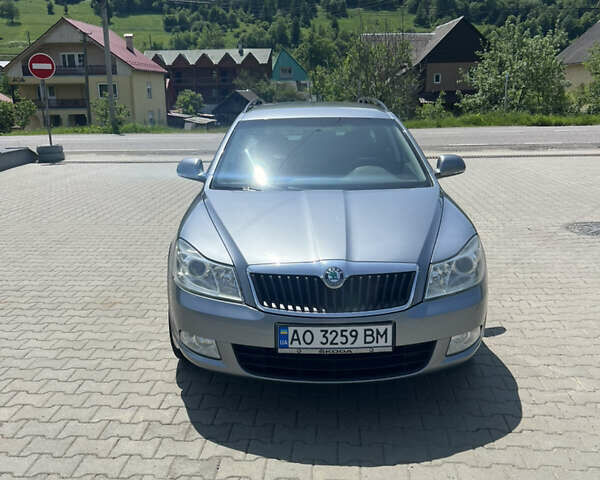 Сірий Шкода Октавія, об'ємом двигуна 1.97 л та пробігом 232 тис. км за 9300 $, фото 1 на Automoto.ua