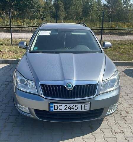 Серый Шкода Октавия, объемом двигателя 1.6 л и пробегом 253 тыс. км за 8500 $, фото 1 на Automoto.ua