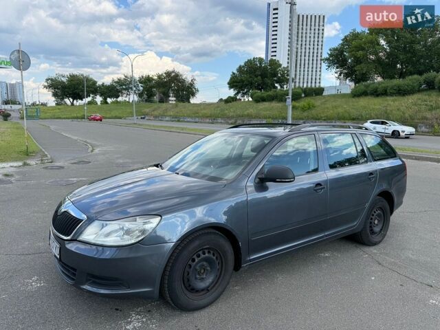 Серый Шкода Октавия, объемом двигателя 1.97 л и пробегом 370 тыс. км за 7799 $, фото 1 на Automoto.ua