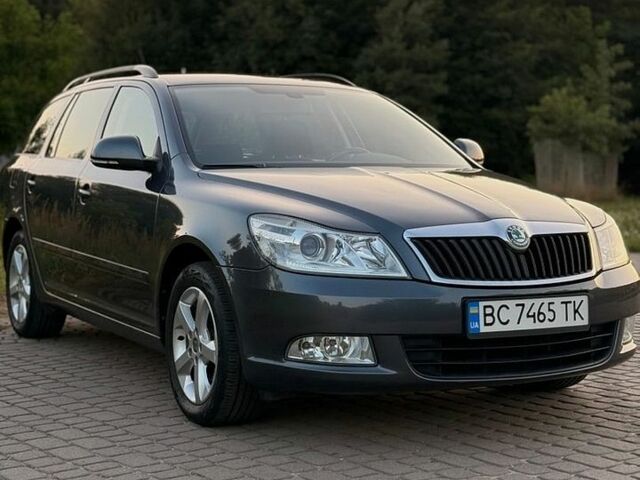 Серый Шкода Октавия, объемом двигателя 1.2 л и пробегом 238 тыс. км за 7800 $, фото 1 на Automoto.ua