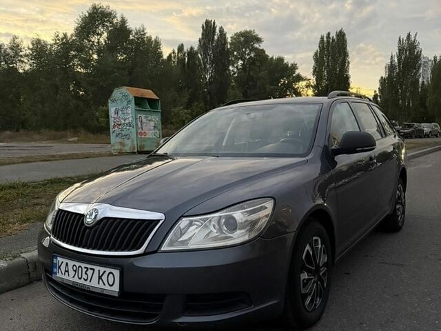 Серый Шкода Октавия, объемом двигателя 1.97 л и пробегом 378 тыс. км за 6950 $, фото 1 на Automoto.ua