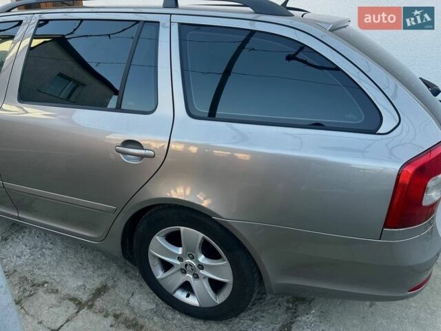 Серый Шкода Октавия, объемом двигателя 1.6 л и пробегом 272 тыс. км за 7300 $, фото 1 на Automoto.ua