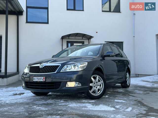 Серый Шкода Октавия, объемом двигателя 2 л и пробегом 191 тыс. км за 11850 $, фото 1 на Automoto.ua