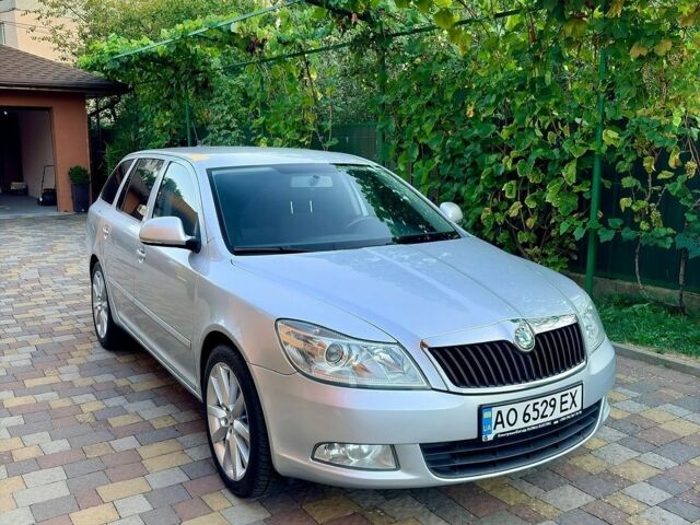 Сірий Шкода Октавія, об'ємом двигуна 1.6 л та пробігом 298 тис. км за 7800 $, фото 1 на Automoto.ua